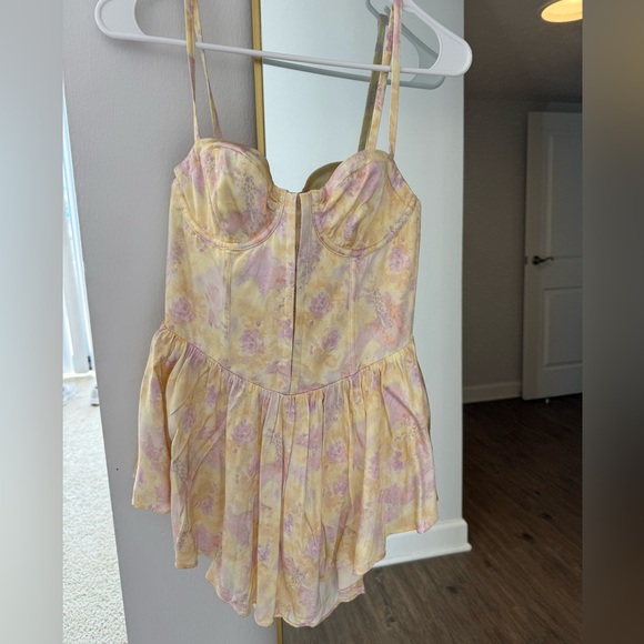 For Love & Lemons Charlene Mini Dress in yellow XS - Picture 5 of 7